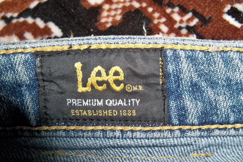 Женские джинсы клёш, Lee,46 размер