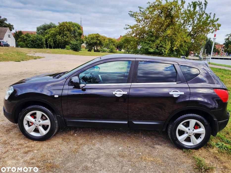 Nissan Qashqai 2.0 benzyna 140 km, rok  2009 przebieg 172 981 km