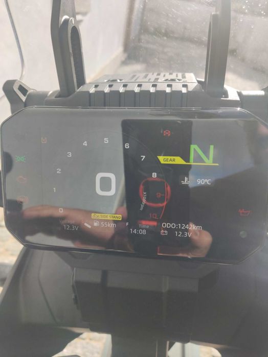 CFMoto 450MT — Cinza, como nova! (apenas 1300 km)