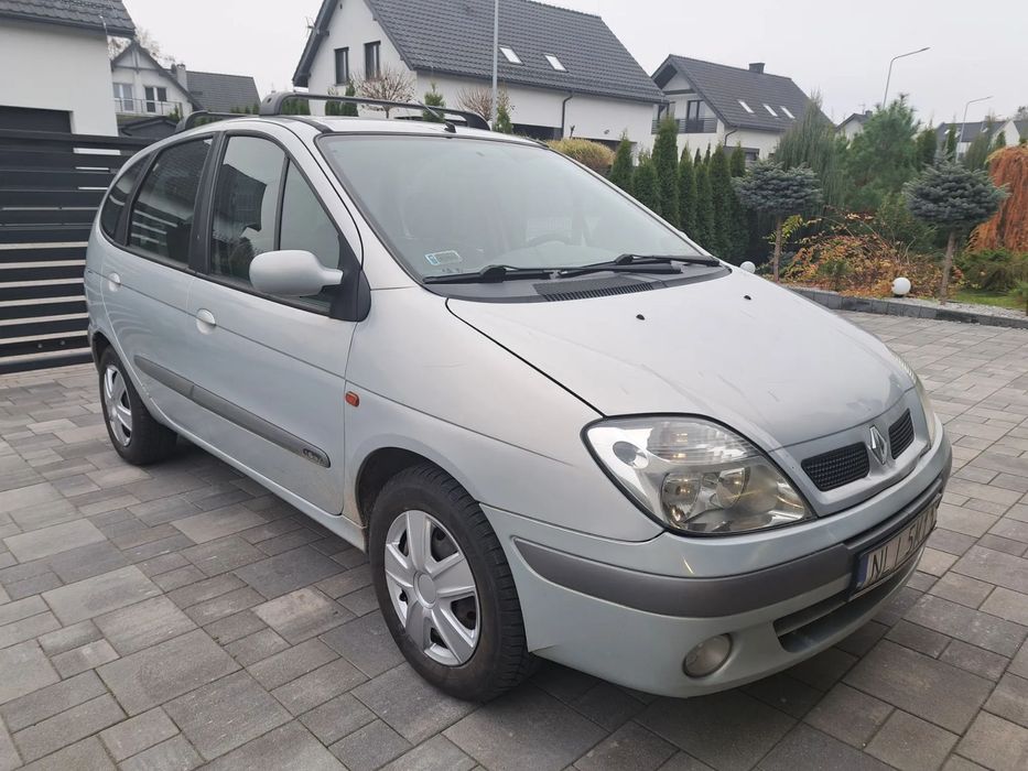 Renault Scenic 1.6 benzyna przebieg 220000km KLIMATYZACJA ZADBANY