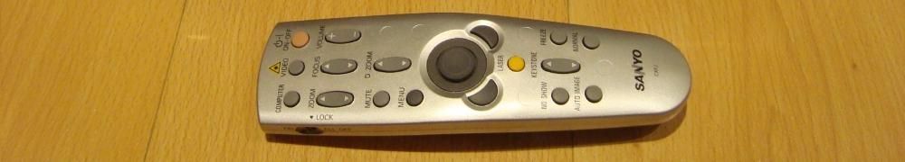 Comando Projector Sanyo64739403394563120