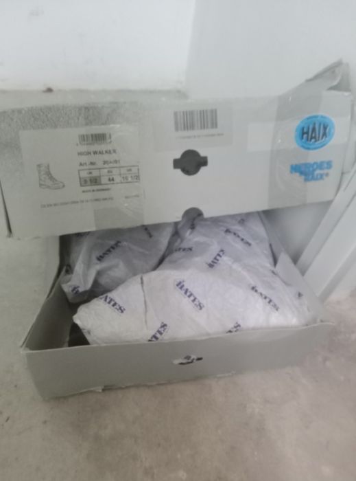 Botas Profissionais Novas