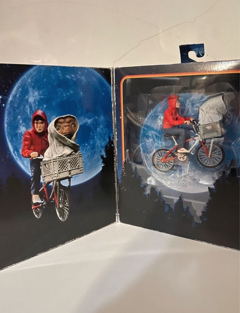 Neca E.T & Elliot c/bicicleta