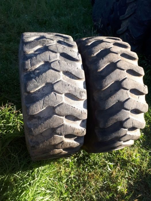 Opony Zachodnie 405/70 - 20 14PR zNiemiec 16.0/70 R 20 i 400/70 R - 20