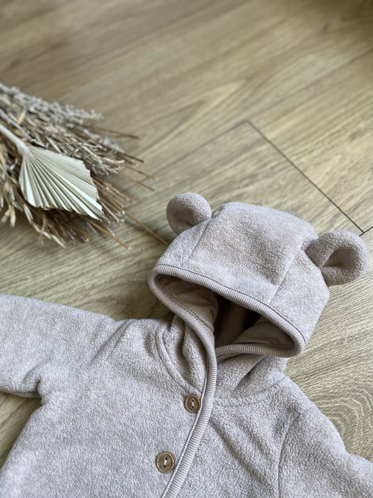 Kurteczka jesienno/wiosenna 50 H&M + chustka na szyję