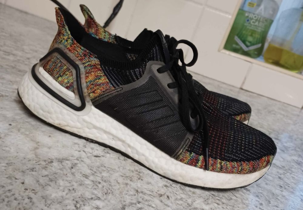 Adidas ultra boost 19 dark pixel  w rozmiarze 38.
