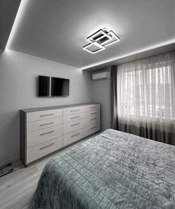 Продається 3-кімнатна квартира район ТЦ Майдан