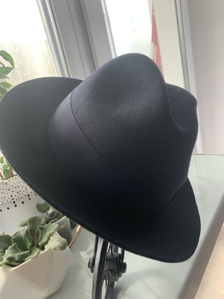 Елегантний капелюх,шляпа