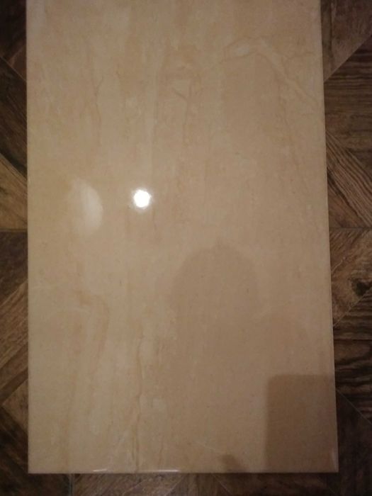 Продам керамічну плитку