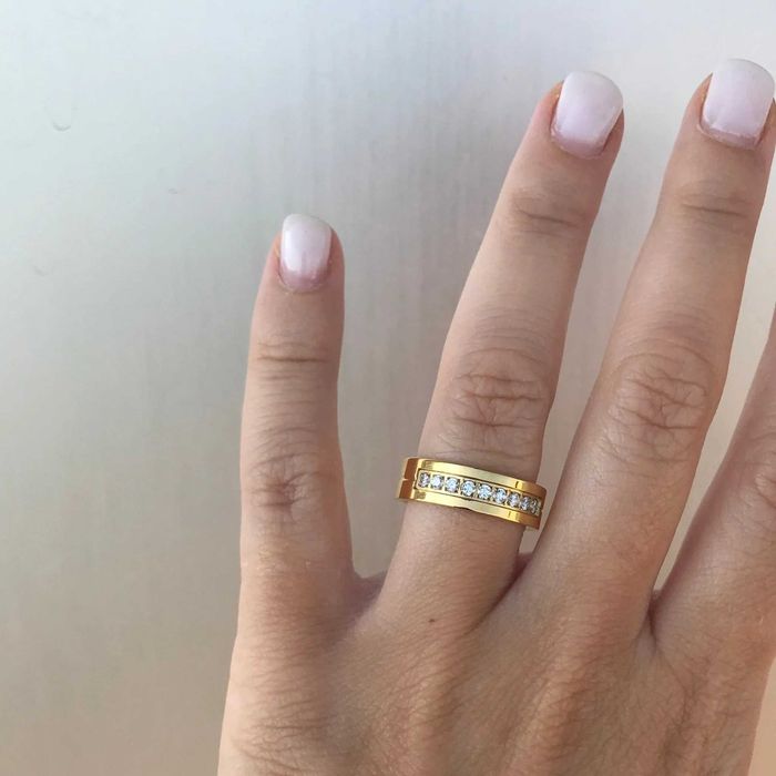 Aliança Dourada 6mm em Aço para Casamento ou Namoro - REF00080