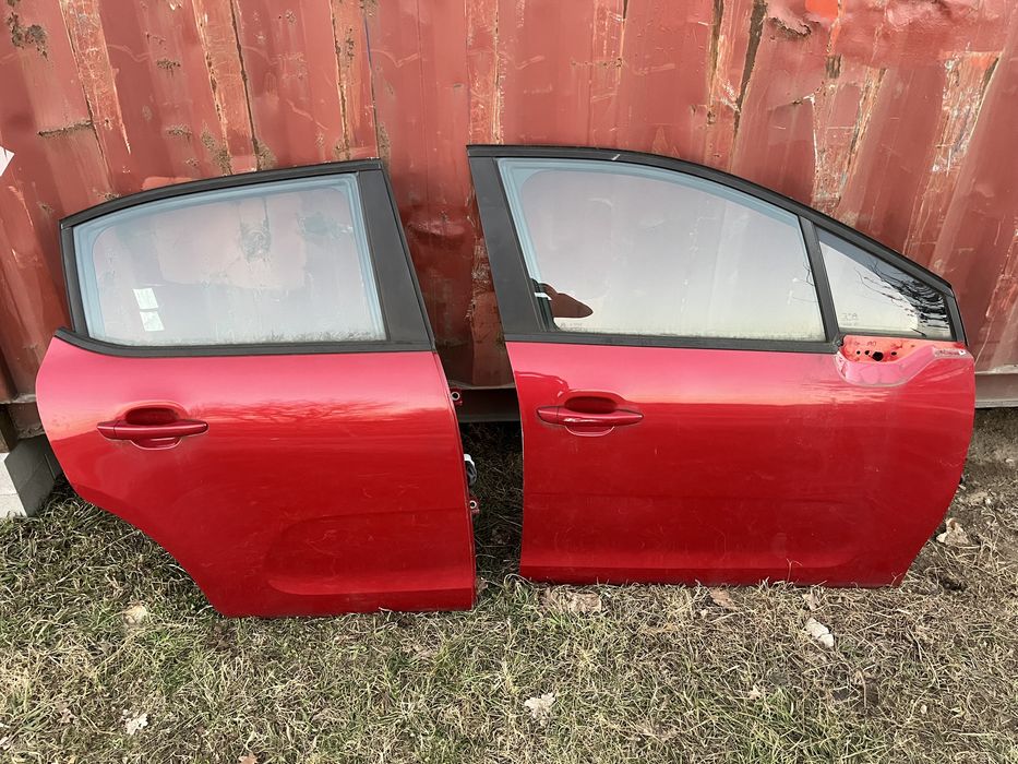 Citroen C3 III  Drzwi Prawe / Przod / EPYD