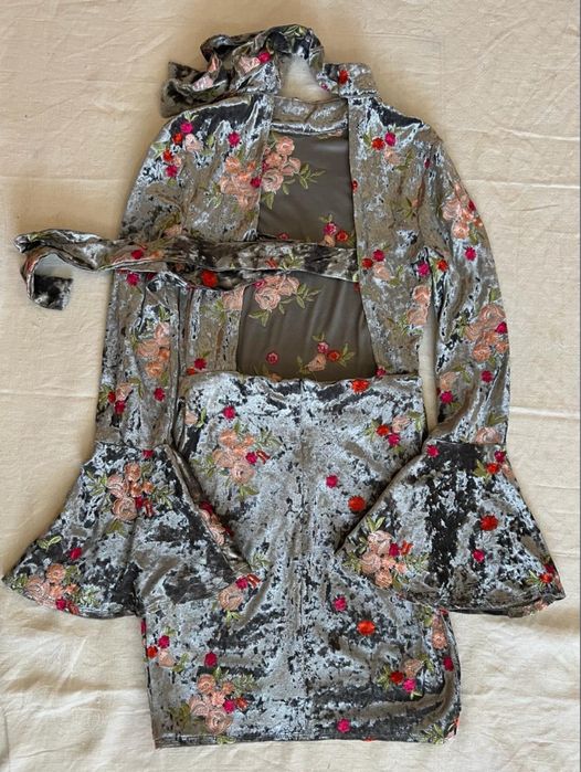 Красиві сукні