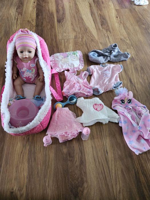 Lalka baby born nosidełko ubranka.