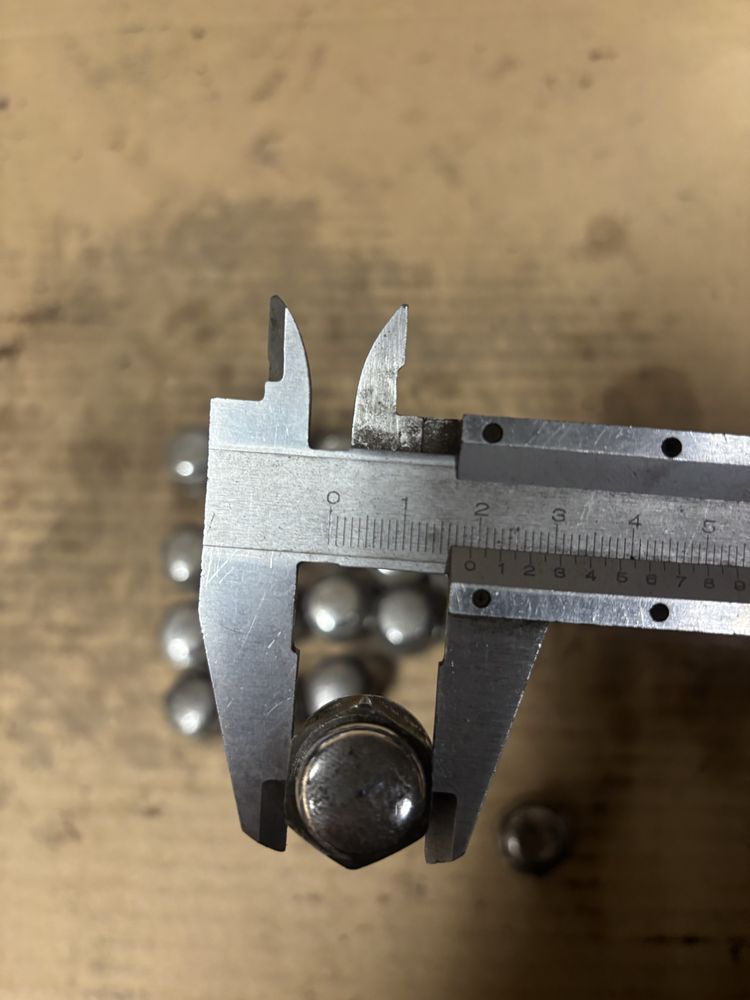 Nakretki m12x1,25 do kół subaru toyota śruby felgi aluminiowe