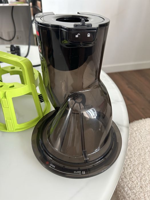 Wyciskarka wolnoobrotowa Kuvings Evo820 NS-1226