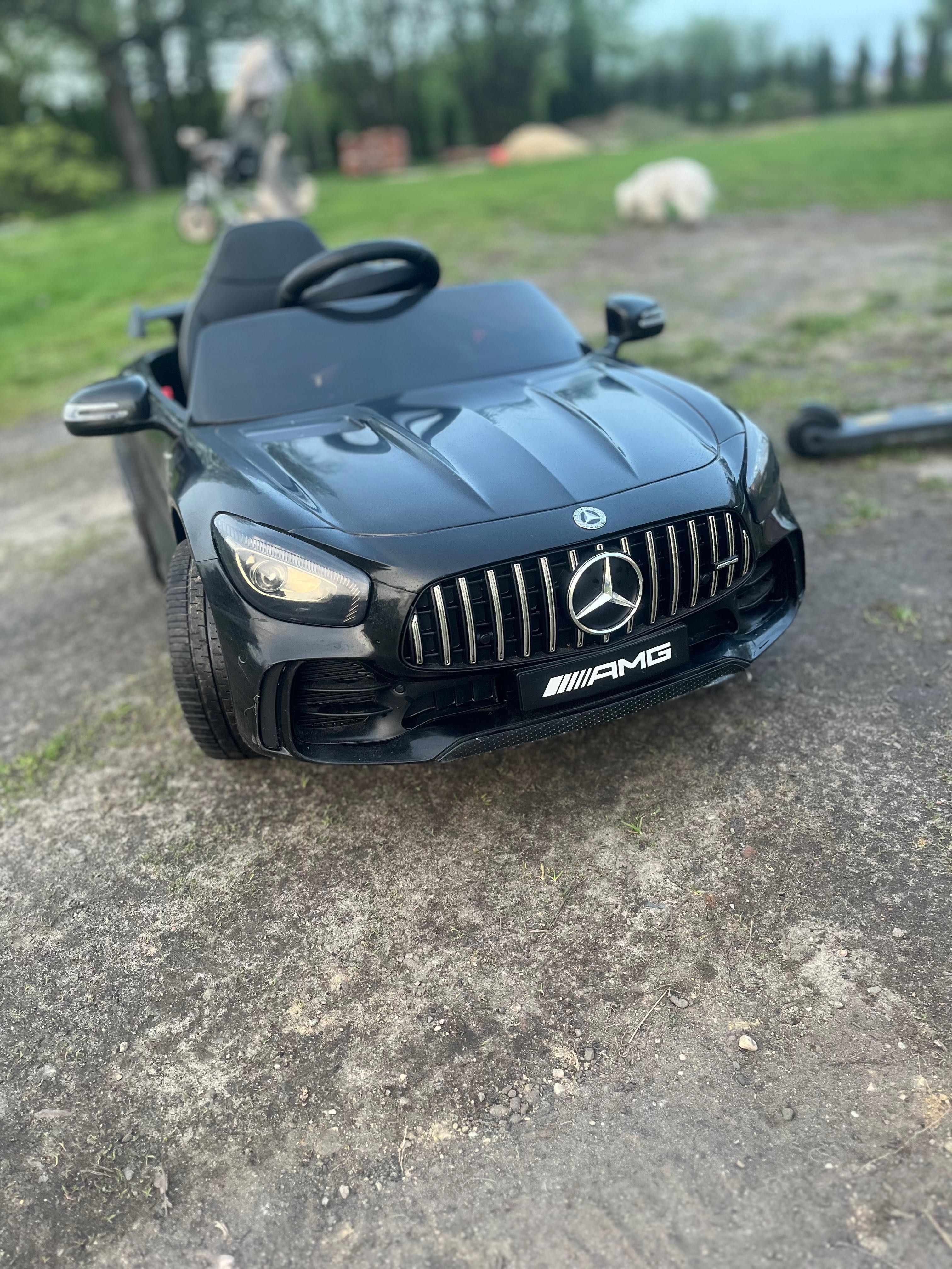 Auto Mercedes AMG elektryczny na pilota