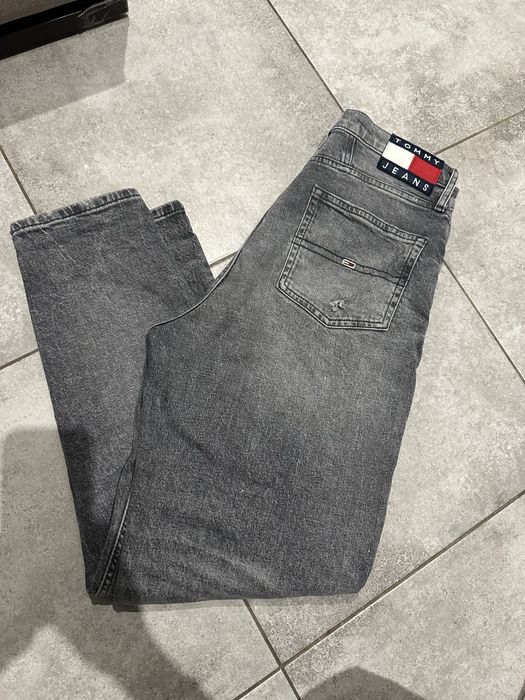 Женские Джинсы  Mom Tommy Hilfiger 38p