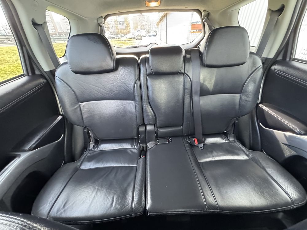 Mitsubischi Outlander 2.2 d 4*4 avtomat з Швейцарії
