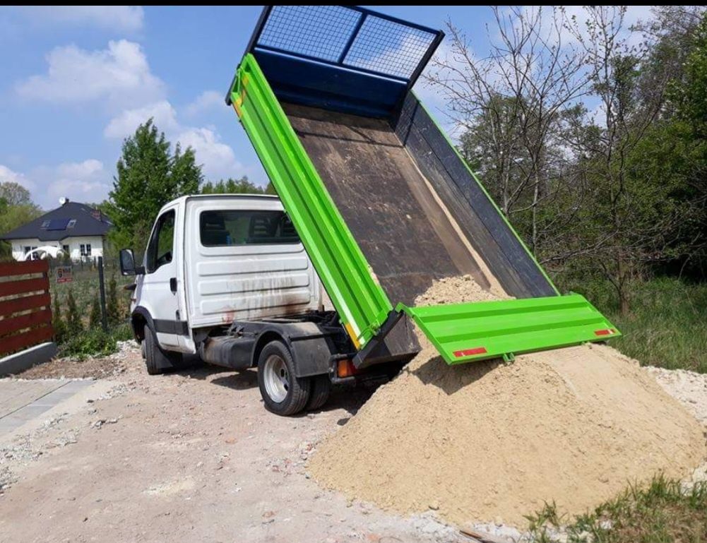 Piasek ziemia zrębka