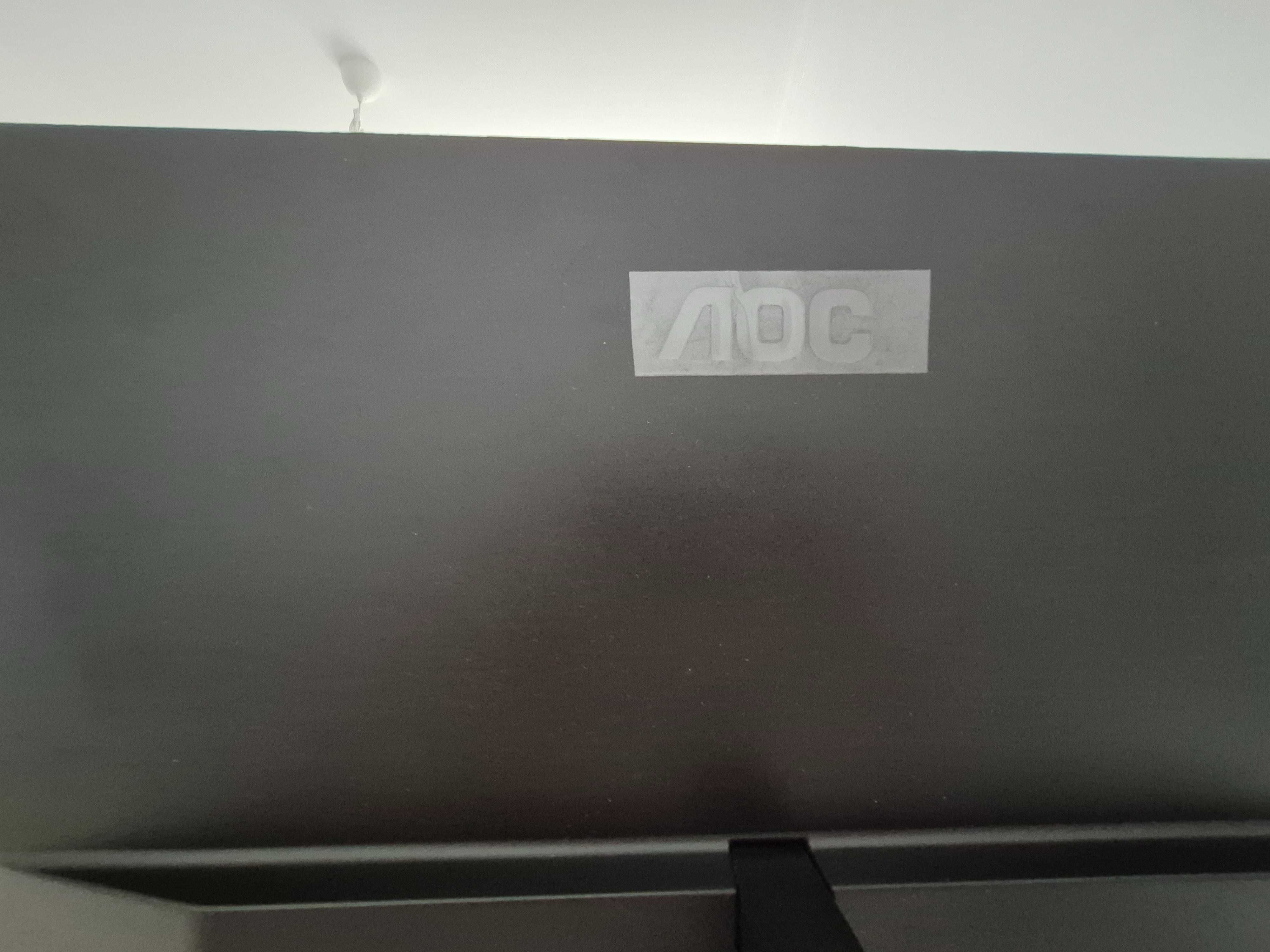 Monitor AOC 23.6" Full HD - Led