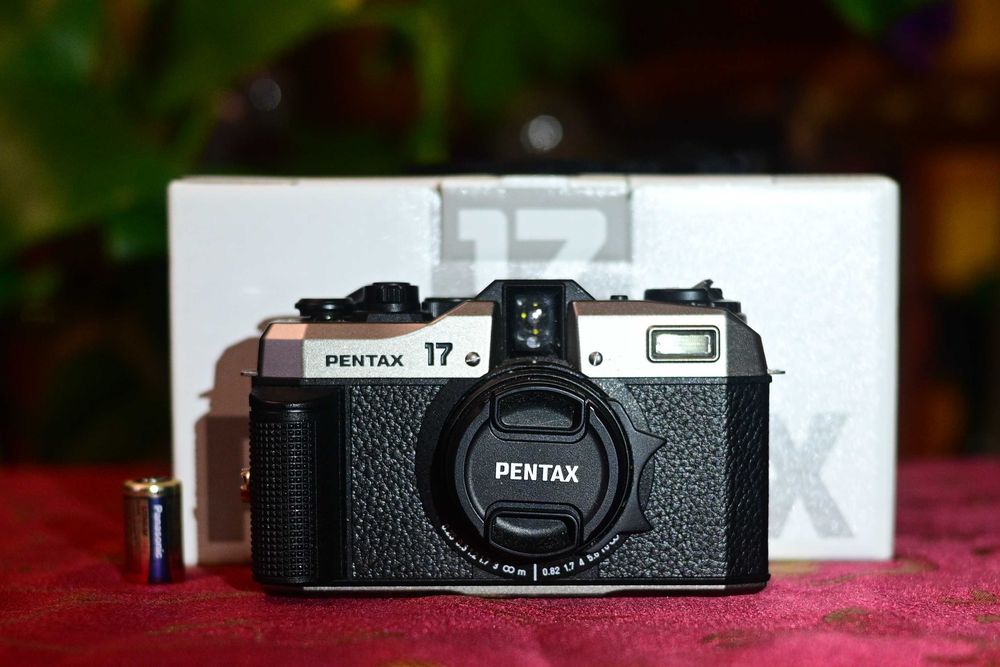 Pentax 17 półklatkowy analog