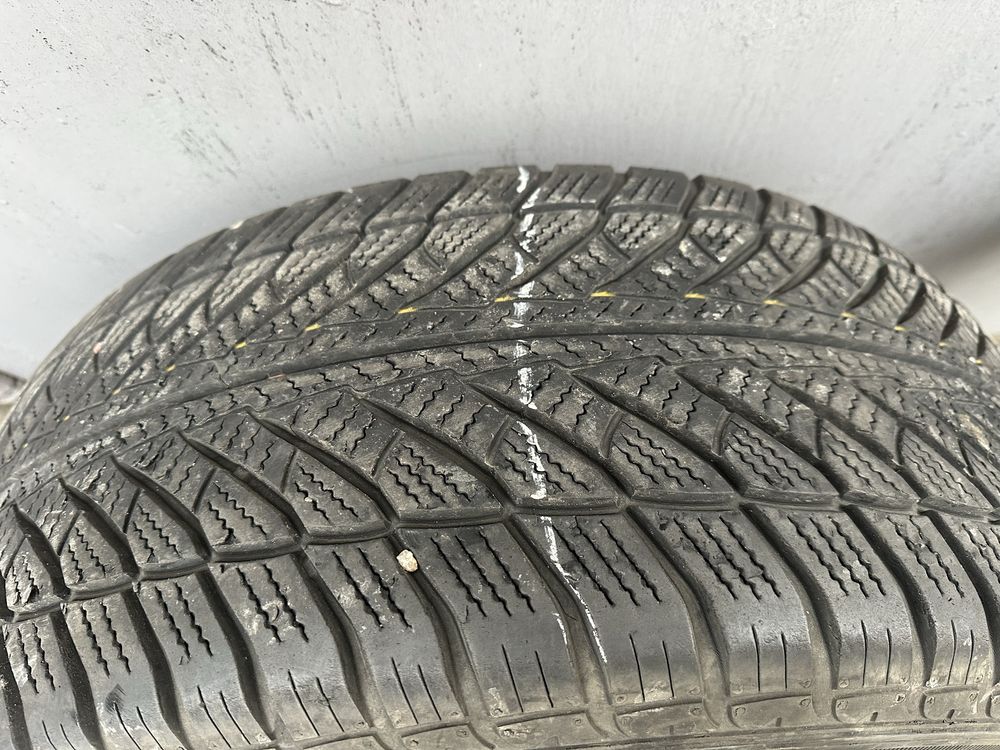 Продам зимові шини 255/55/R18 109Н GOODYEAR ULTRA GRIP