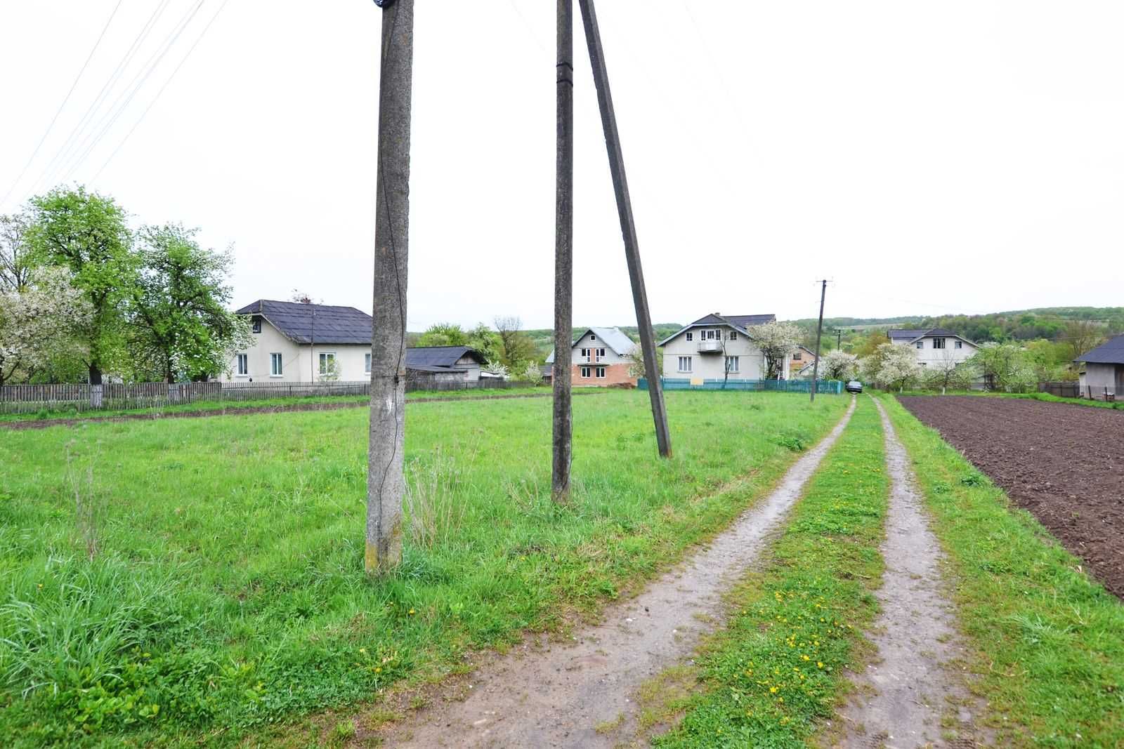 Продам будинок в с. Вікторів