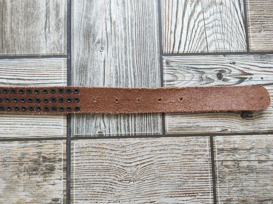 Кожаный ремень с шипами Mango готический рокерский