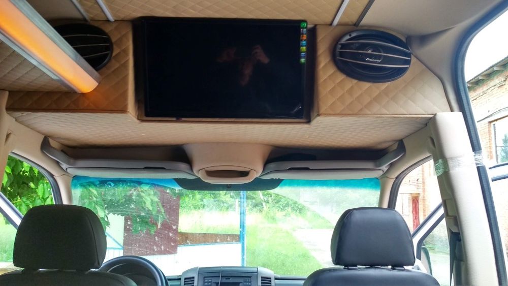 Обшивка салона переоборудование микроавтобусов перетяжка сидений