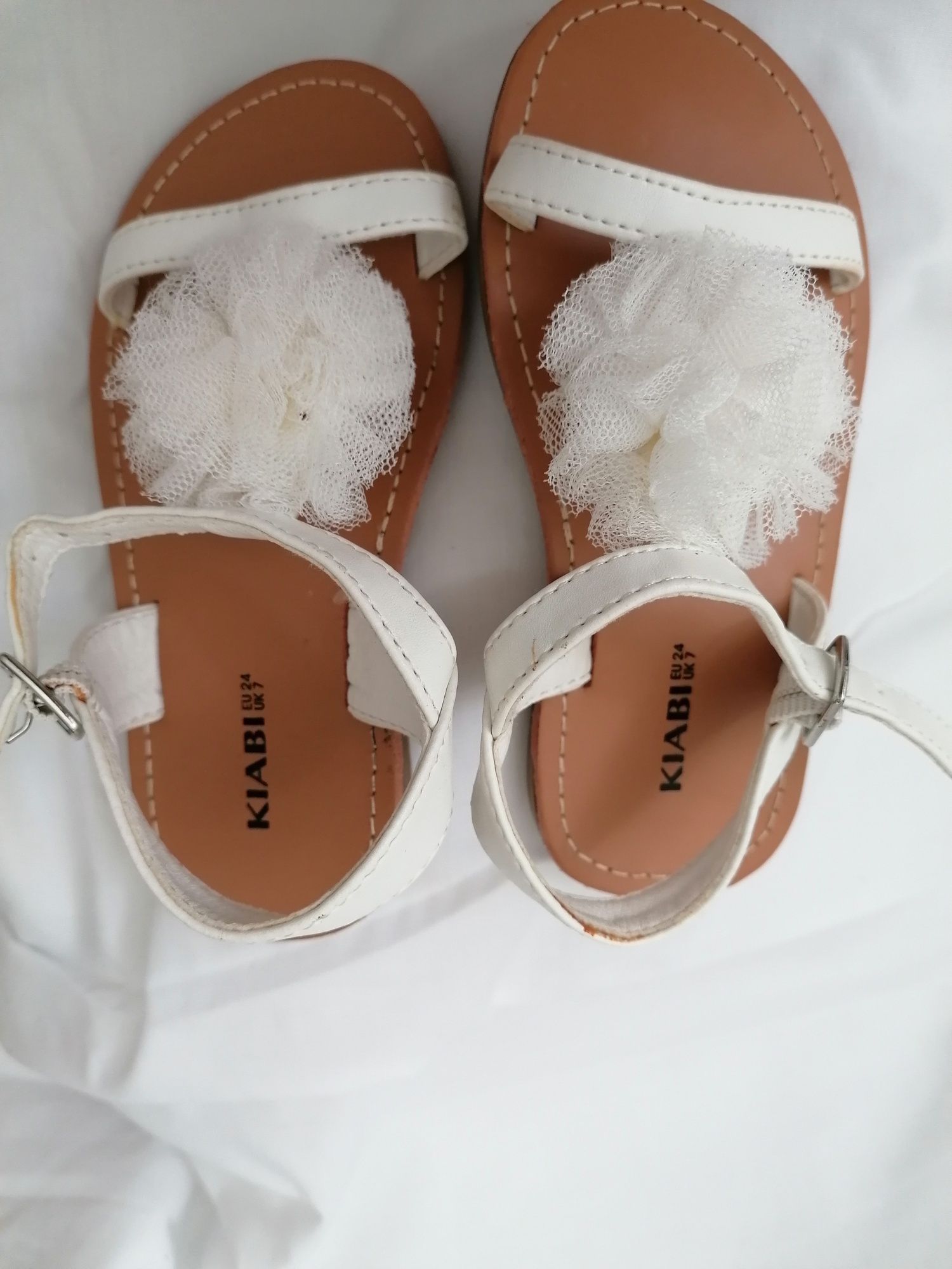 Sandálias de menina Kiabi - tamanho 24 novas