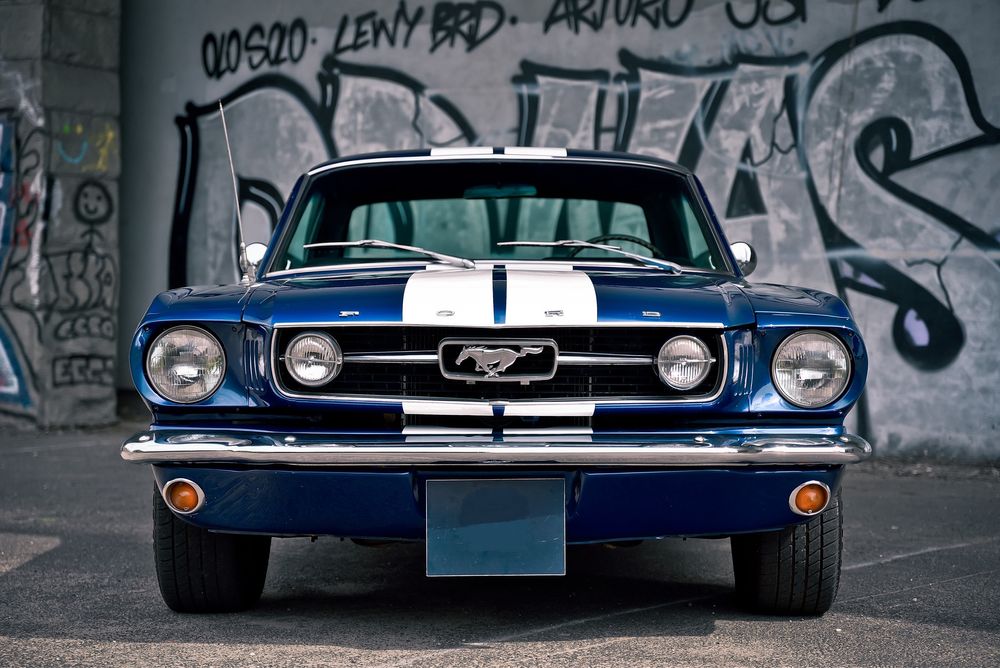 Mustang 1966 do ślubu. Samochód na ślub, wesele, auto do ślubu, wynaje