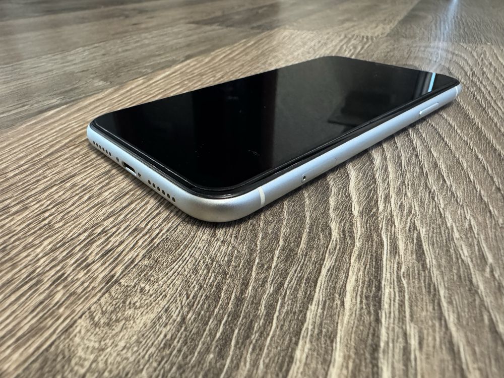 iPhone 11 64, neverlock