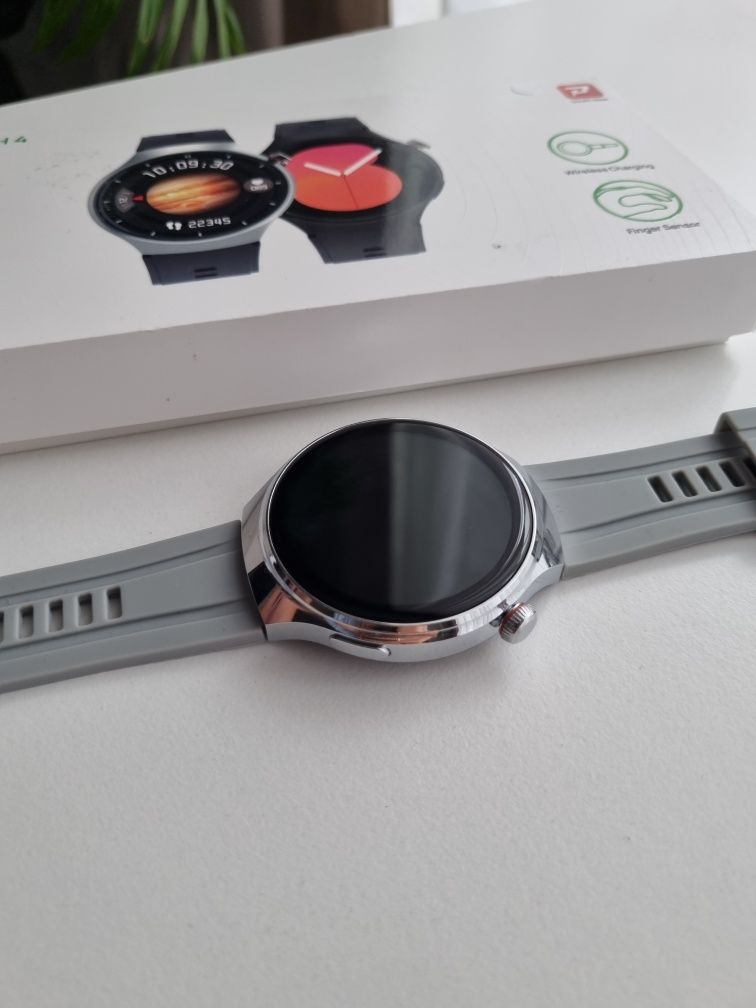 Smartwatch GT5 PRO srebrny