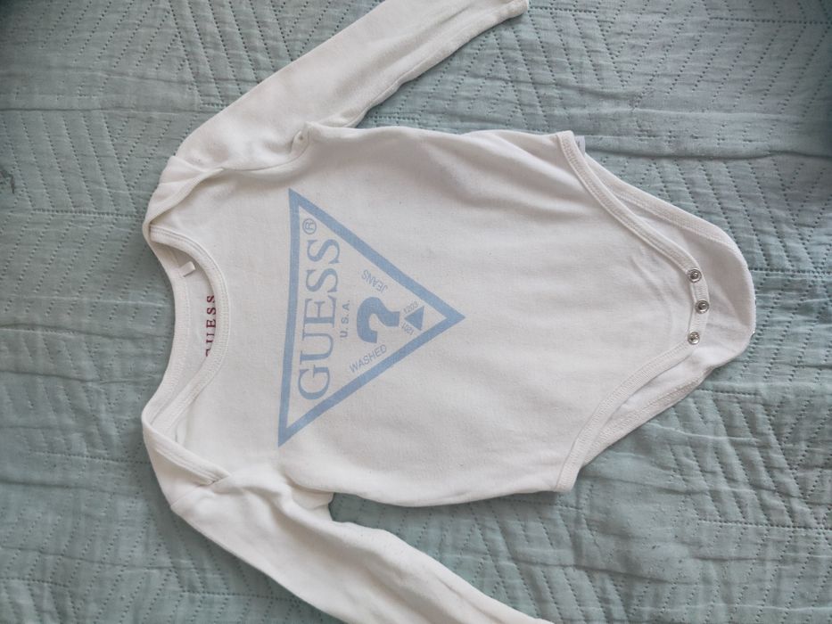 3 pac body 3 body GUESS niemowlęce 62/68