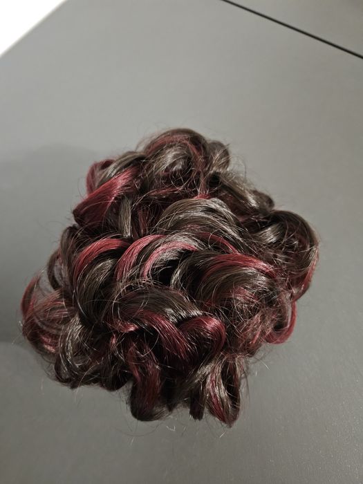 Nowa gumka do włosów Amazon