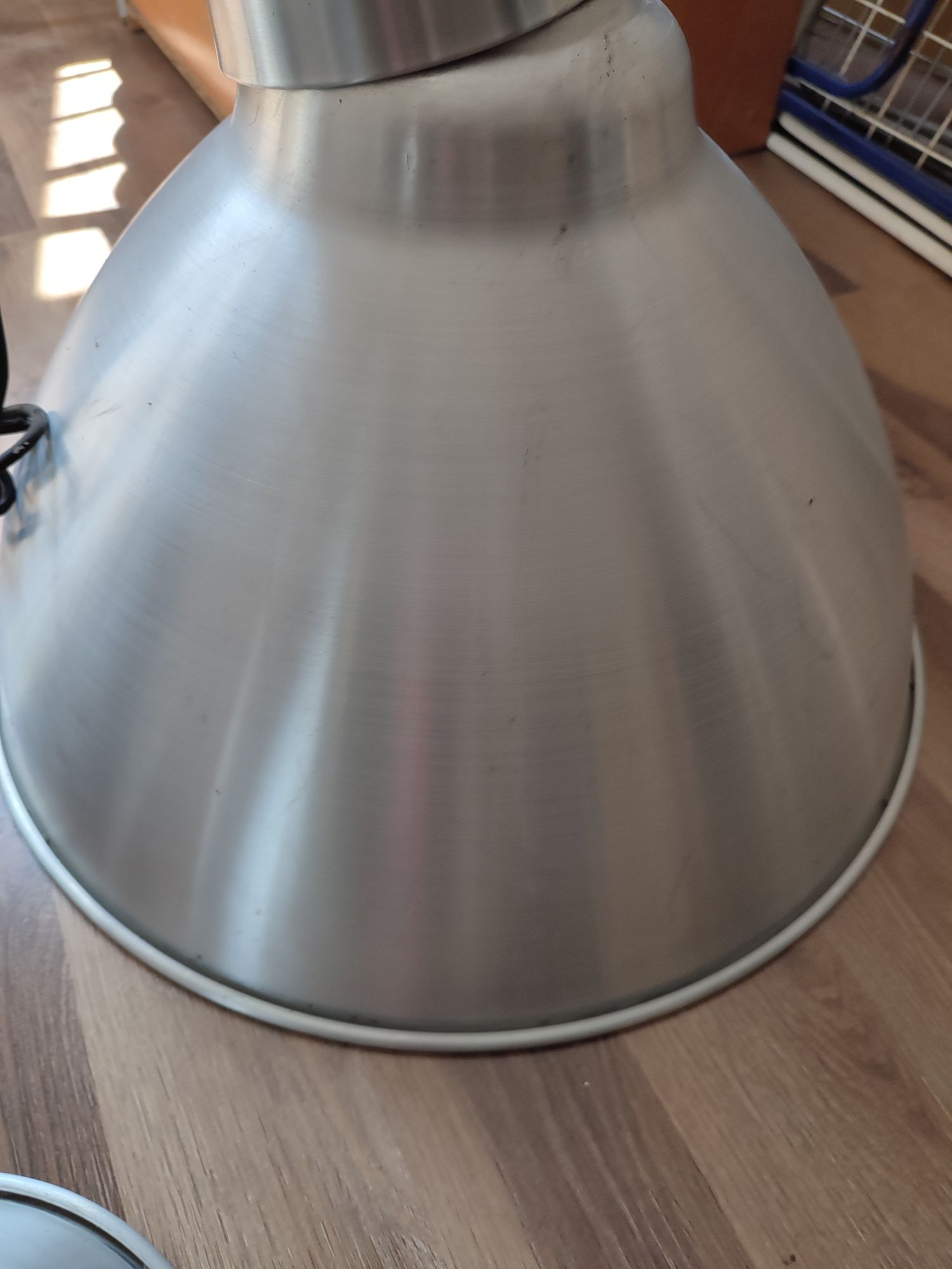 4 metalowe lampy Ikea