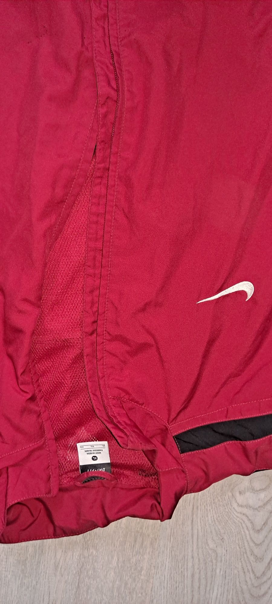 Kurtka Nike Xl polecam