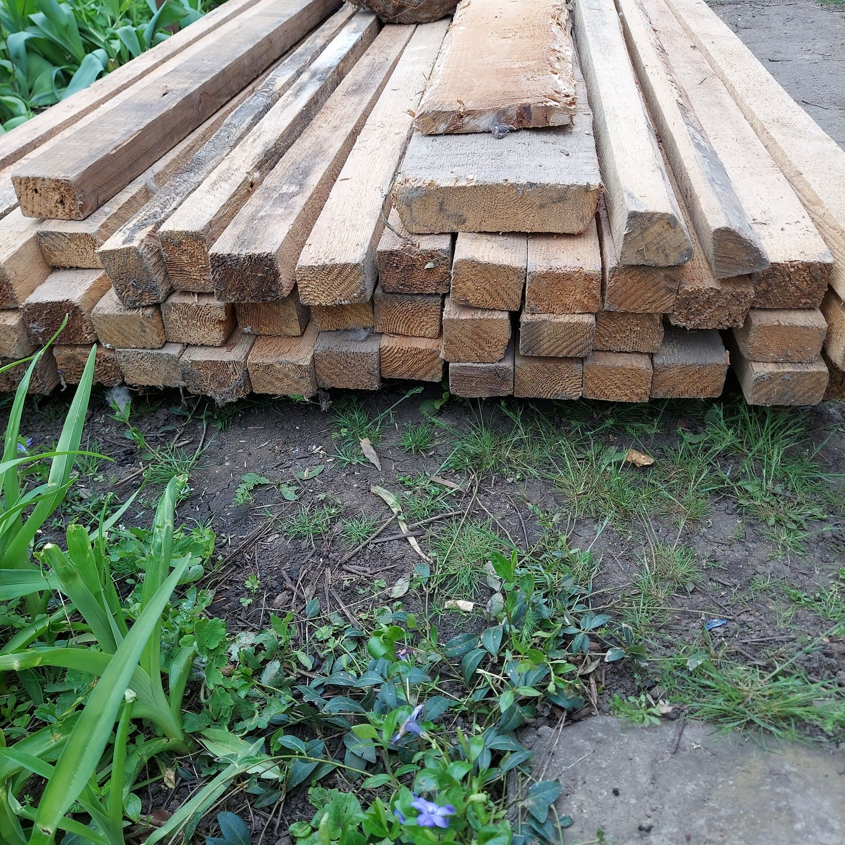 Брус сухой 80×50×3000. Дрова. Доски, рамы оконные.