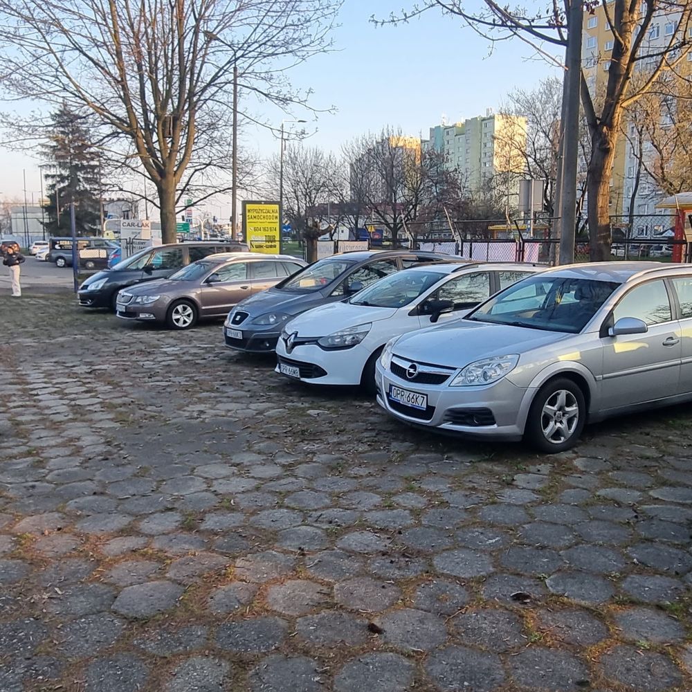 Wypożyczalnia samochodów