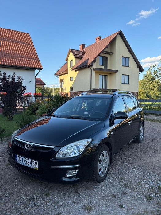 Hyundai i30 CW 1.6 benzyna bdb stan prywatny
