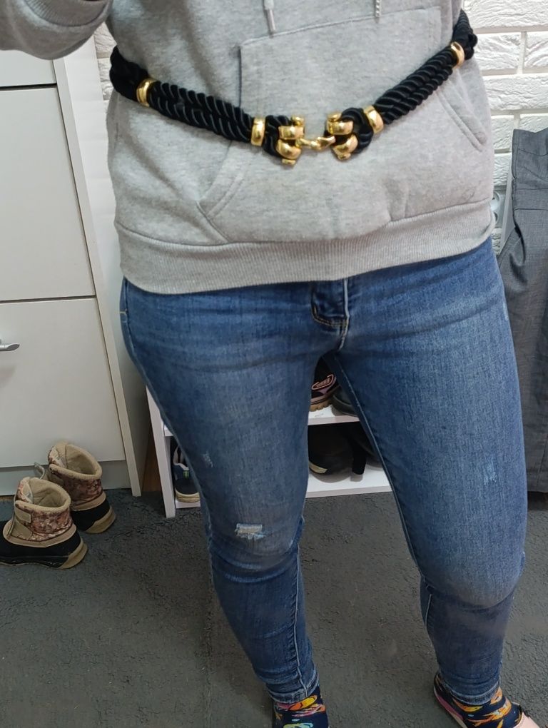 Pasek damski,a'la sznurek, węzeł, złote elementy,H&M, długość 90 cm