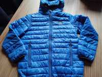 Pikowana cienka niebieska kurtka z kapturem Reserved 140 cm