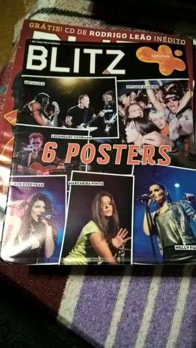 Posters Metallica, Black Eyed Peas, Nelly Furtado (portes incluídos)