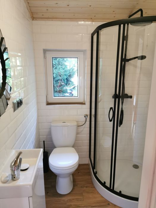 Nowy Dom nad jeziorem linia brzego ,prywatny pomost,sauna i jacuzzi
