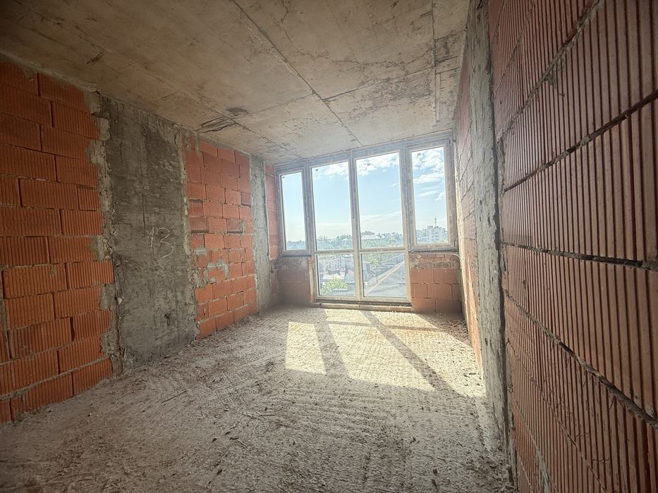 Видова квартира в центрі міста