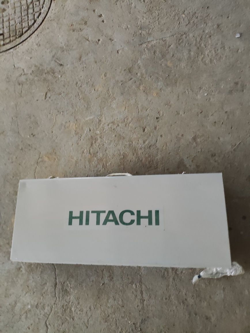 Młot wyburzeniowy Hitachi H65SC Oryginal