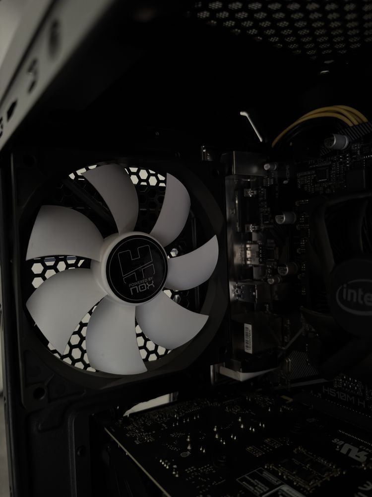 Computador Gamer TORRE, com PERIFÉRICOS incluidos!! (NEGOCIÁVEL!!)