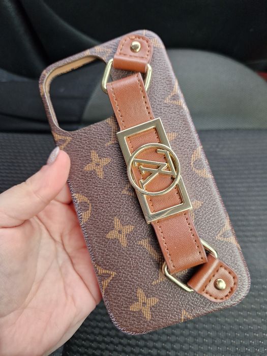 Чехол LV для iPhone 16 Pro Max ,чохол , на айфон