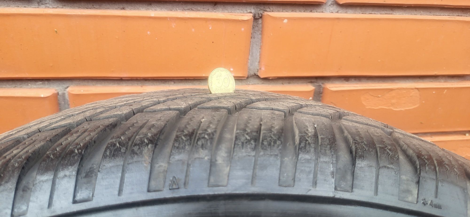 Шини 235 55 BRIDGESTONE резина
