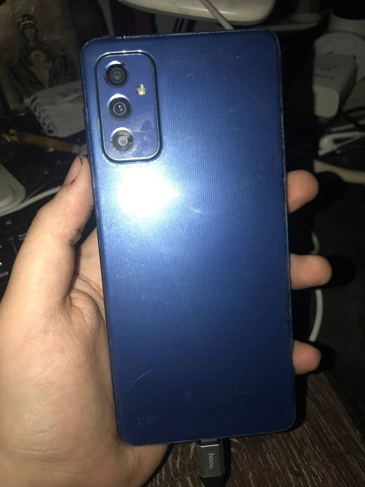 Продам Samsung M52 5g 6/128